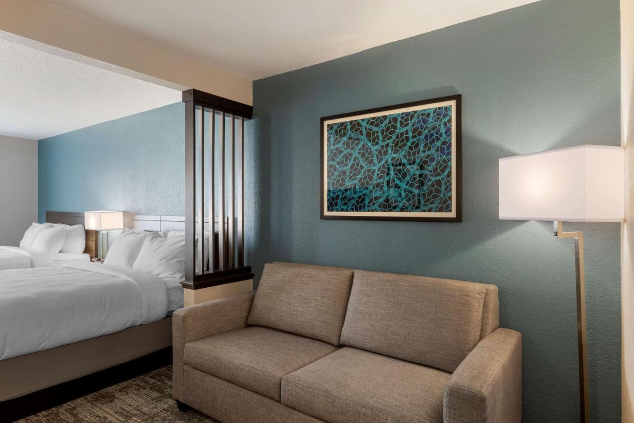 Best Western Watertown Inn & Suites Kültér fotó