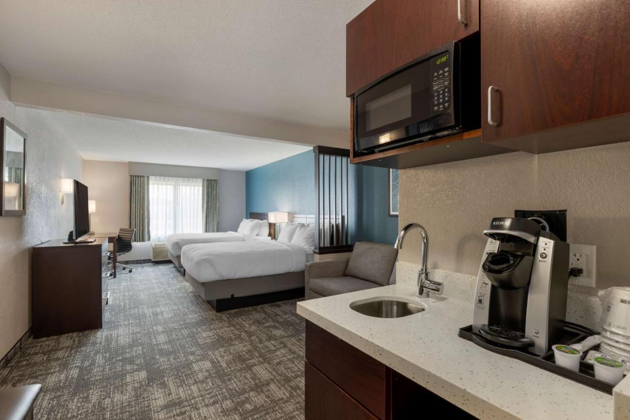Best Western Watertown Inn & Suites Kültér fotó