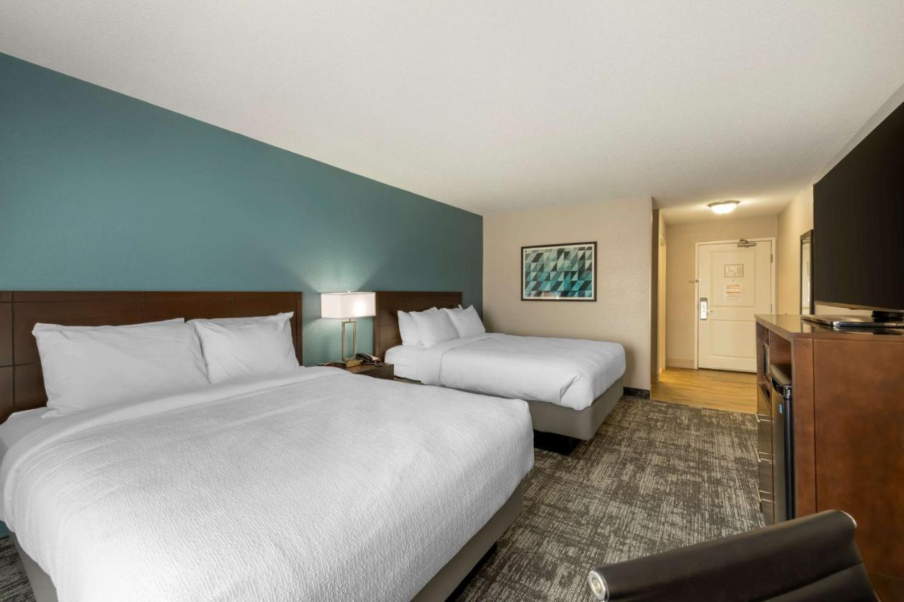 Best Western Watertown Inn & Suites Kültér fotó
